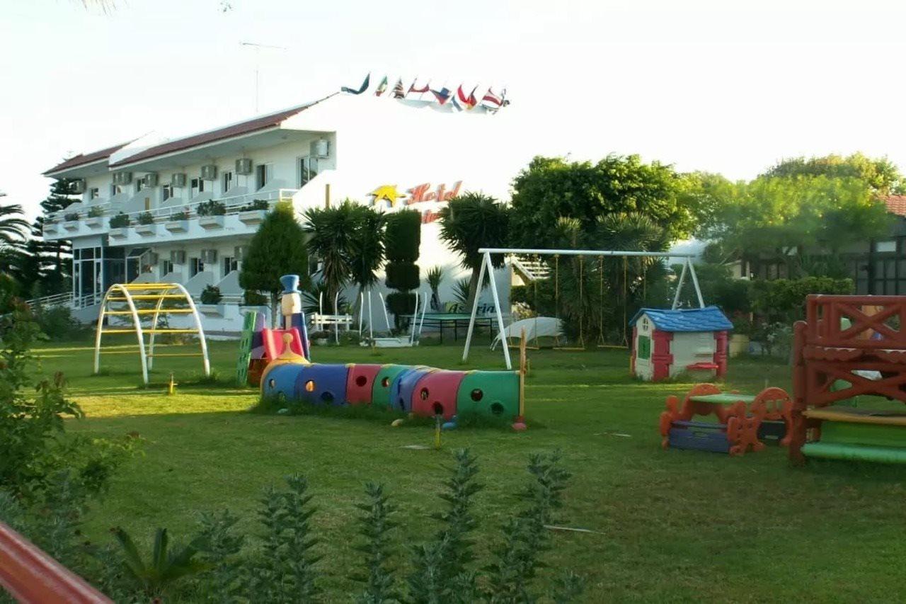 Hotel Asteria Ágios Kírykos Екстериор снимка