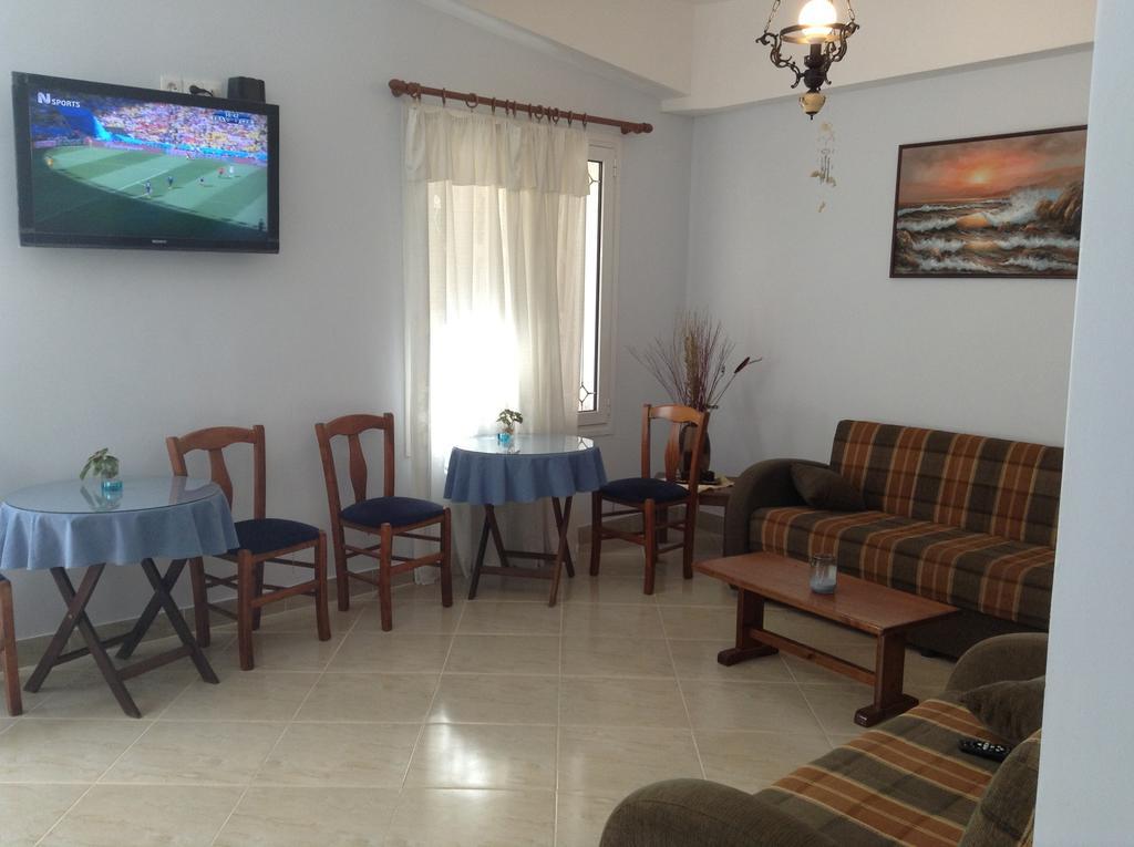 Hotel Asteria Ágios Kírykos Екстериор снимка